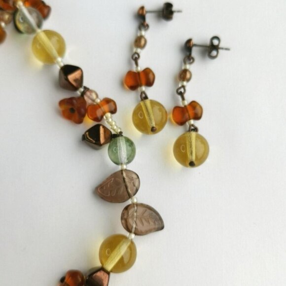 Vintage Czech handmade beaded necklace earrings set - Picture 7 of 8